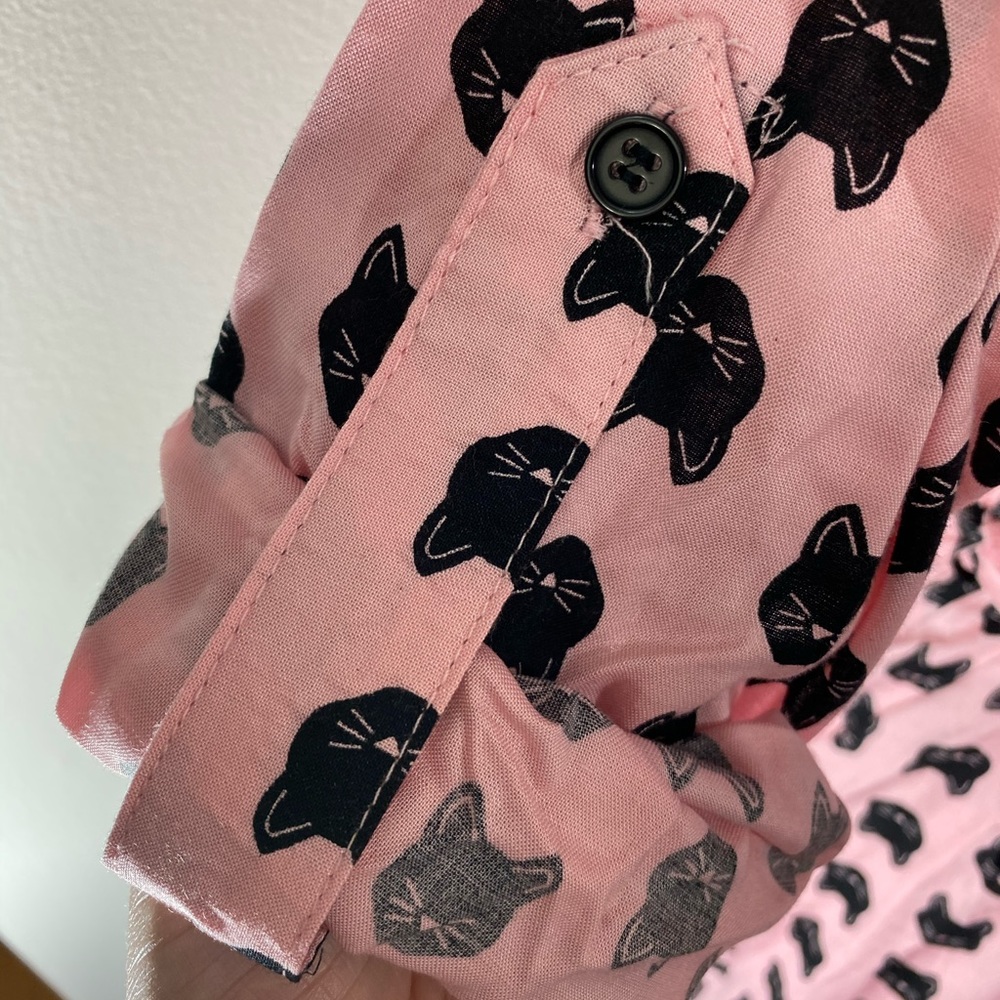 Mimi Chica Tunic for the Cat Lovers! - Picture 2 of 5
